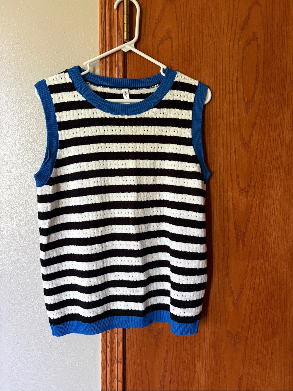 Striped Sleeveless Knit Tank Sweater - Black, White & Blue